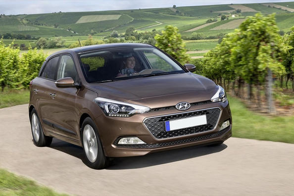 Recenze pětidveřového hatchbacku Hyundai i20