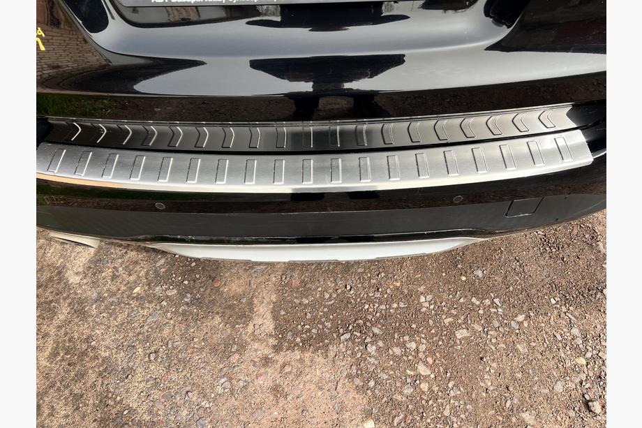 BMW X3 F25 2011–2018 Nerezový kryt zadního nárazníku Carmos Image