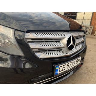 Chromové lišty na masku chladiče 2014-2020 (5 ks, BlackChrome) fotografie 3