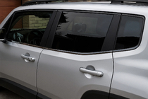 Jeep Renegade 2014– Okenní lišty Black Chrome (6 ks, nerez) fotografie 1