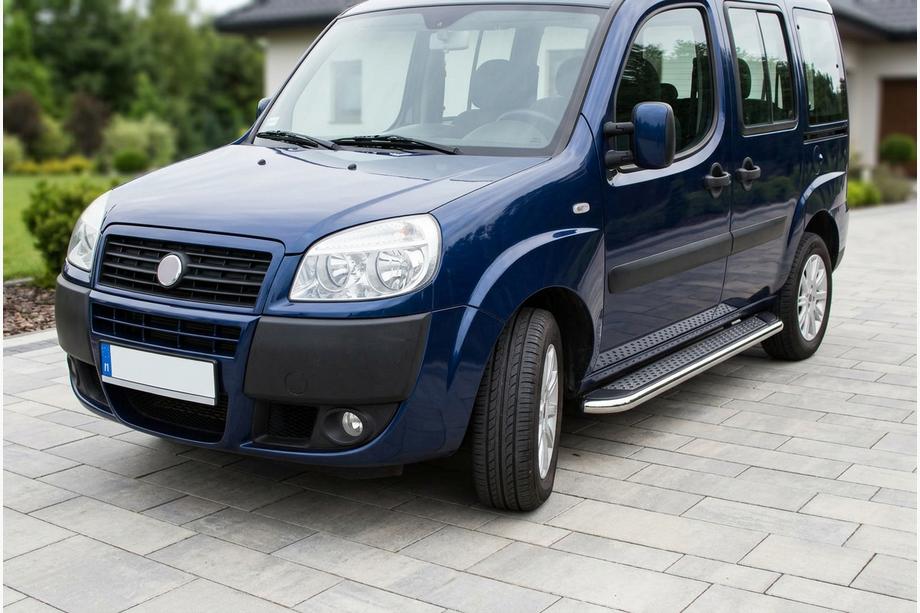 Fiat Doblo I 2005–2010 Boční prahy Maydos V2 (2 ks, hliník ↗ nerez) Maxi (dlouhý rozvor) Image