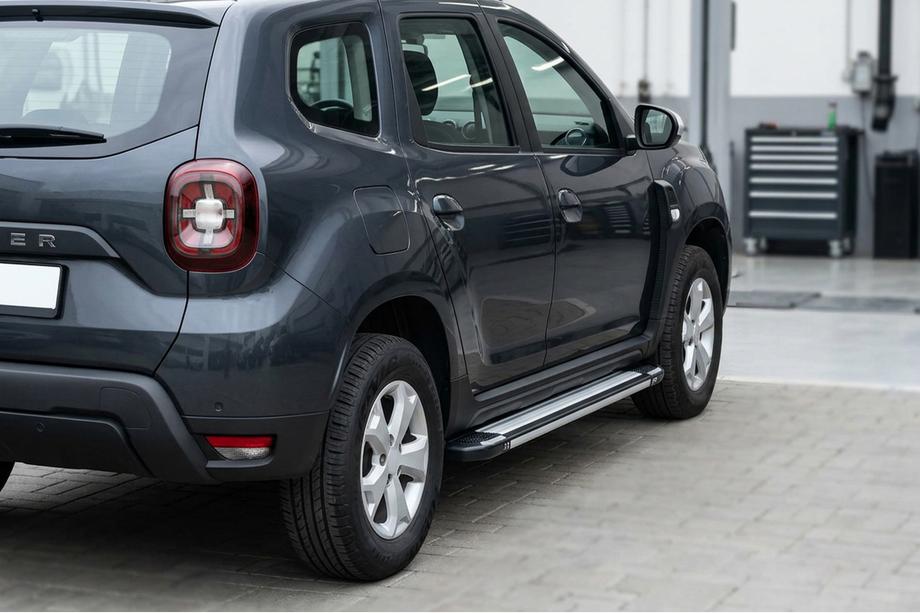 Renault Duster 2018–2024 Boční nášlapy Rainbow (2 ks, hliník) Image