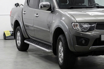 Fiat Fullback 2016– Boční nášlapy Maydos V1 (2 ks, hliník / nerez) fotografie 1