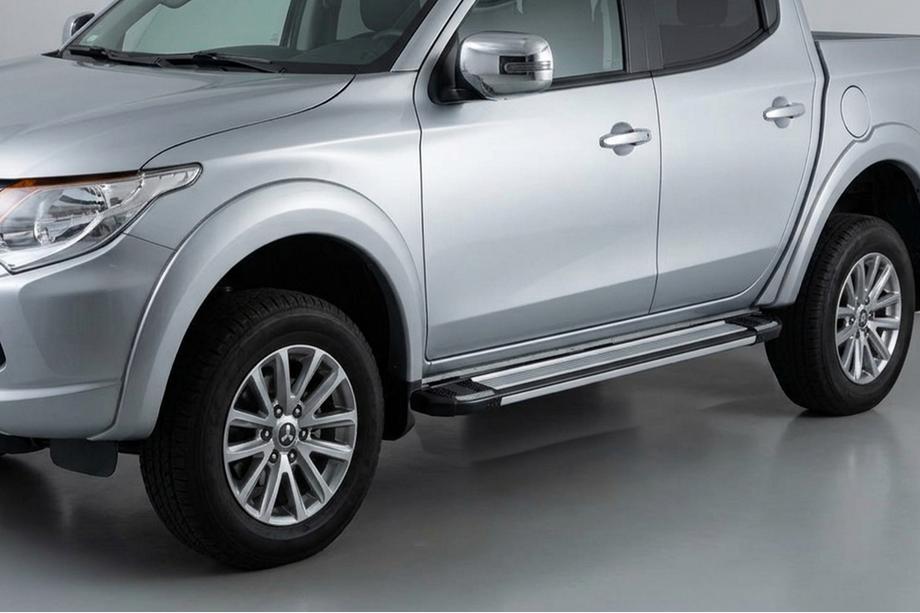 Fiat Fullback 2016– Boční nášlapy Rainbow (2 ks, hliník) Image
