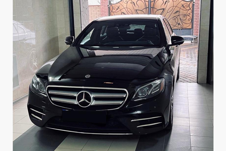 Mercedes E-class W213 2016–2023 Boční lišty na přední nárazník 2016-2019 (nerez) Image