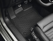 Volkswagen Passat B8 2015–2023 Gumové koberečky (4 ks, originál) fotografie 7