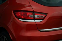 Renault Clio IV 2012–2019 Kryty zadních světel (2 ks, černý chrom) fotografie 1