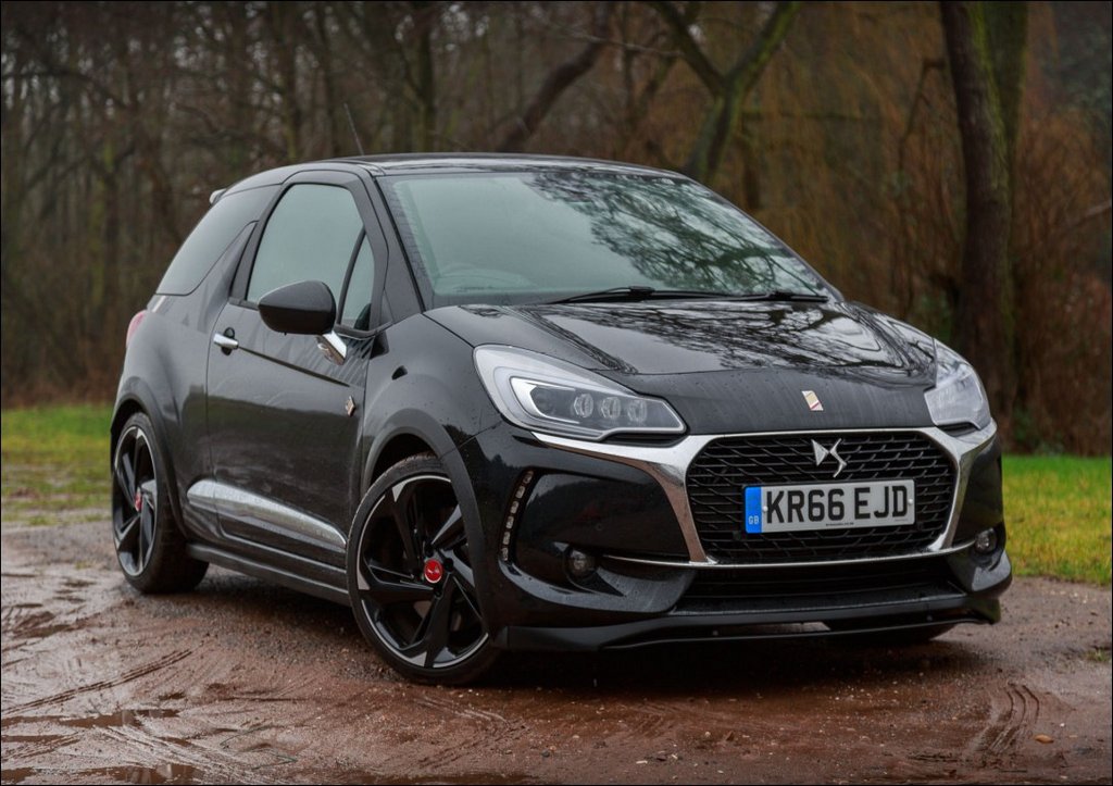 Recenze třídveřového hatchbacku Citroen DS 3