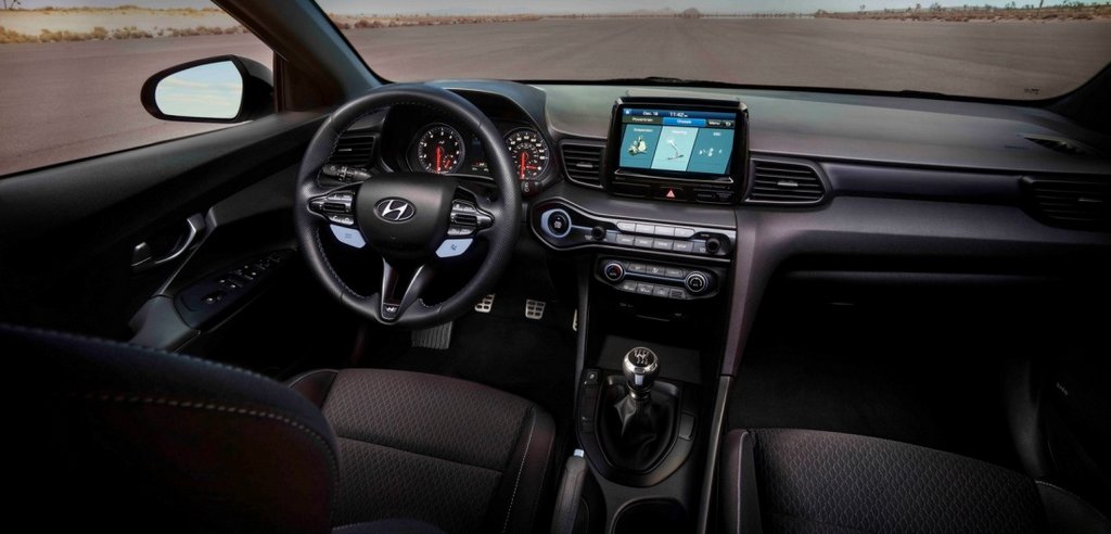 Recenze hatchbacku Hyundai Veloster druhé generace