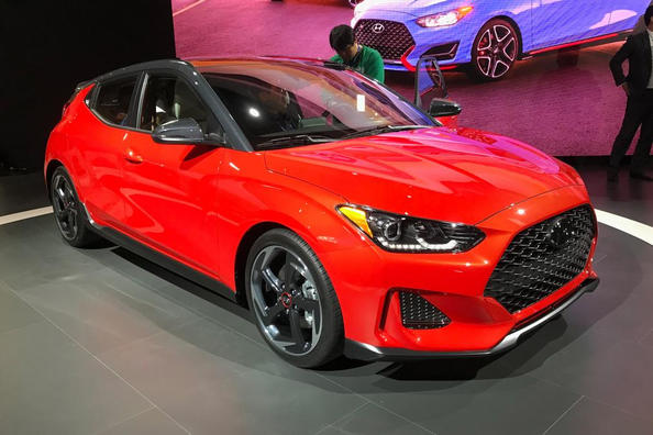Recenze hatchbacku Hyundai Veloster druhé generace