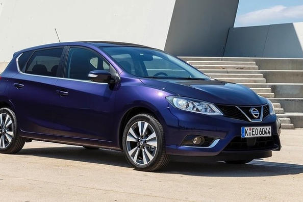 Recenze hatchbacku Nissan Pulsar