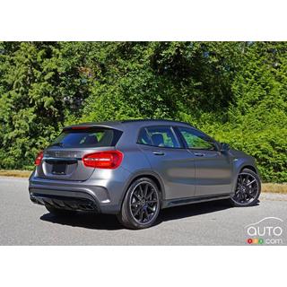 Kompletní bodykit AMG Mercedes GLA X156 2014–2019 fotografie 4