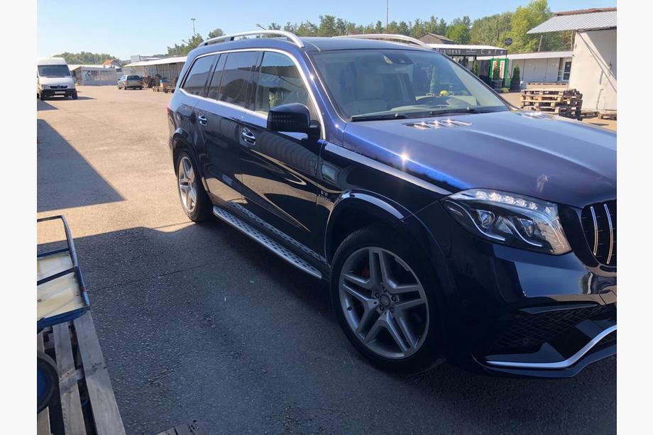 Mercedes GL/GLS třída X166 2012–2019 Sada bodykitu s kompletním nárazníkem AMG V1 (GLS63) Fotografie 3