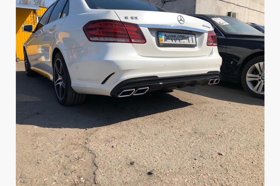Mercedes E-Class W212 2009–2016 Kompletní bodykit E63 AMG (pro 2013-2016) Fotografie 6
