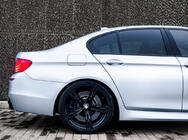 BMW řada 5 F10/F11 2010–2016 Bodykit sada s blatníky V1 (M5 Power) fotografie 11