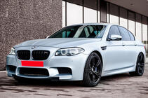 BMW řada 5 F10/F11 2010–2016 Bodykit sada s blatníky V1 (M5 Power) fotografie 14