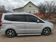 Ford Courier 2014–2023 Boční nášlapy Premium (2 ks, nerez) fotografie 3