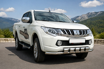 Mitsubishi L200 2015–2024 Přední ochranný rám ST015 (nerez) fotografie 1