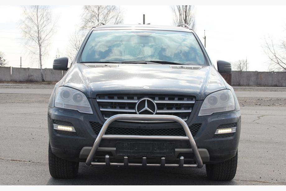 Mercedes ML W164 2005–2011 Přední ochranný rám (bull bar) WT003 (nerez) Image