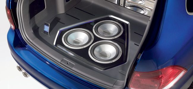 Montáž automobilových audio systémů