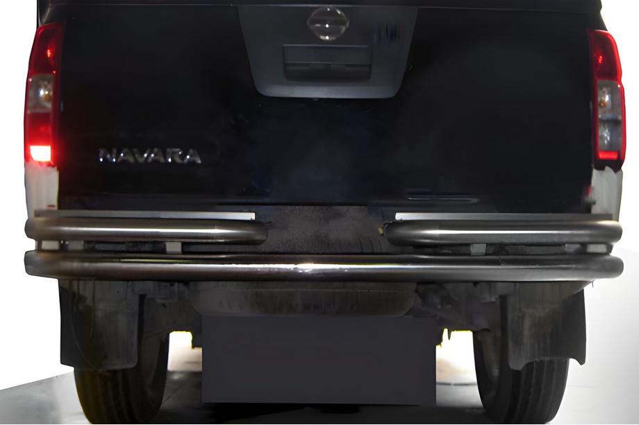 Nissan Navara 2006–2015 Zadní ochranný oblouk AK005-3 (nerez) Image