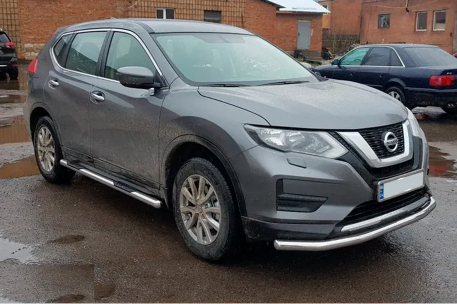 Nissan X-trail T32/Rogue 2014–2021 Boční trubky (2 ks, nerez) Fotografie 1