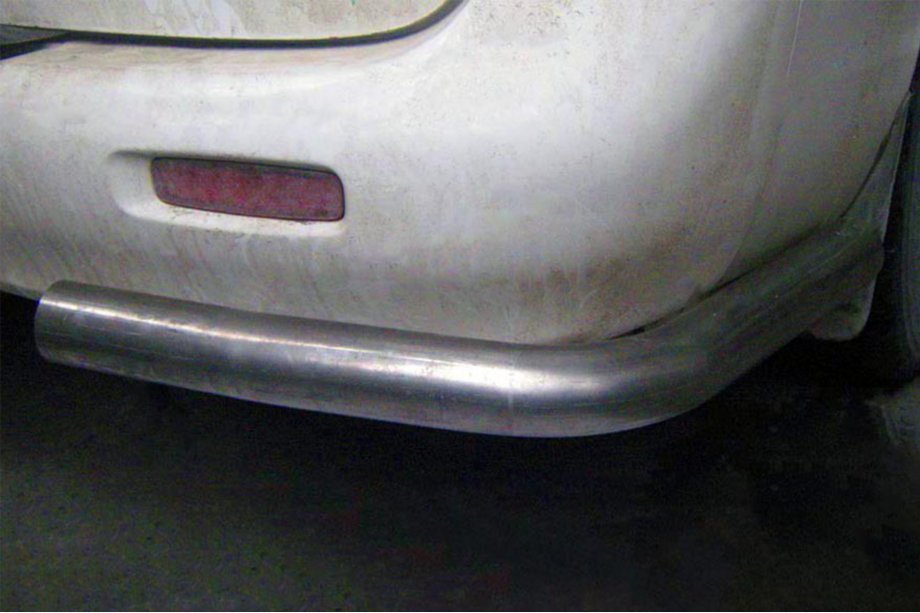 Hyundai H200, H1, Starex 1998–2007 Zadní rohy AK003 (2 ks, nerez) Image