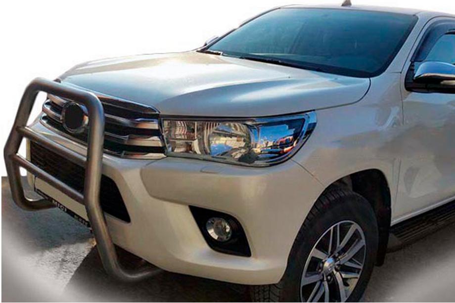 Toyota Hilux 2015– Přední ochranný rám QT007 (nerez) Image