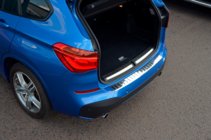 BMW X1 F48 2015–2022 Nerezová lišta na zadní nárazník OmsaLine fotografie 4