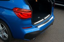 BMW X1 F48 2015–2022 Nerezová lišta na zadní nárazník OmsaLine fotografie 5