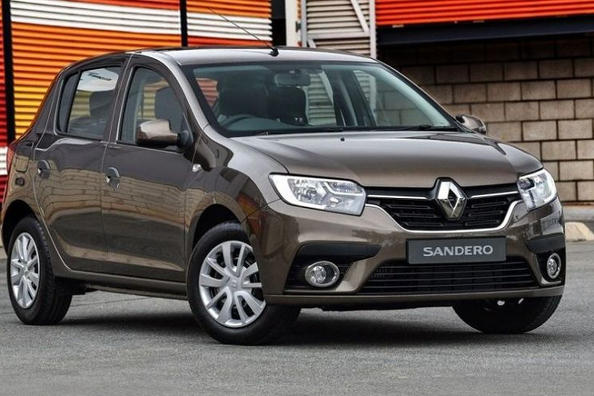 Recenze hatchbacku Renault Sandero