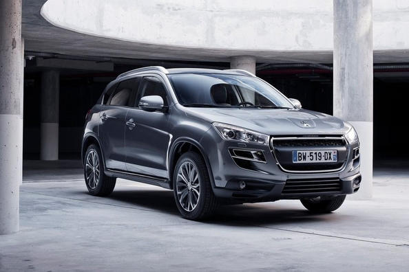 Test crossoveru Peugeot 4008