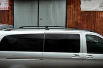 Mercedes Vito/V-class W447 2014– Střešní ližiny černé CAN Originální design (kovové patky) fotografie 4