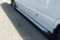 Volkswagen Crafter 2006–2016 Boční nášlapy Allmond Grey (2 ks, hliník) fotografie 5