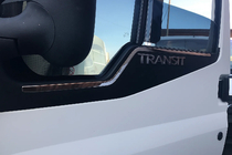 Ford Transit 2000–2014 Okenní lišty (2 ks, nerez) fotografie 1