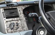 Ford Transit 2000–2014 Kryty palubní desky (2006↗) fotografie 8