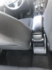 Ford Fiesta 2008–2017 Loketní opěrka fotografie 4