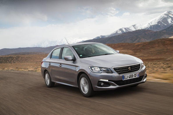 Recenze modernizovaného sedanu Peugeot 301