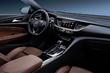 Recenze liftbacku Opel Insignia fotografie 5
