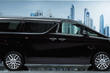 Luxusní minivan Toyota Alphard třetí generace fotografie 9