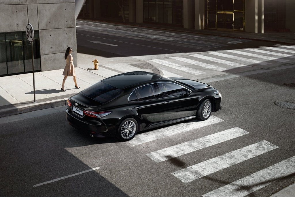 Druhá recenze Toyota Camry pro modelový rok 2018