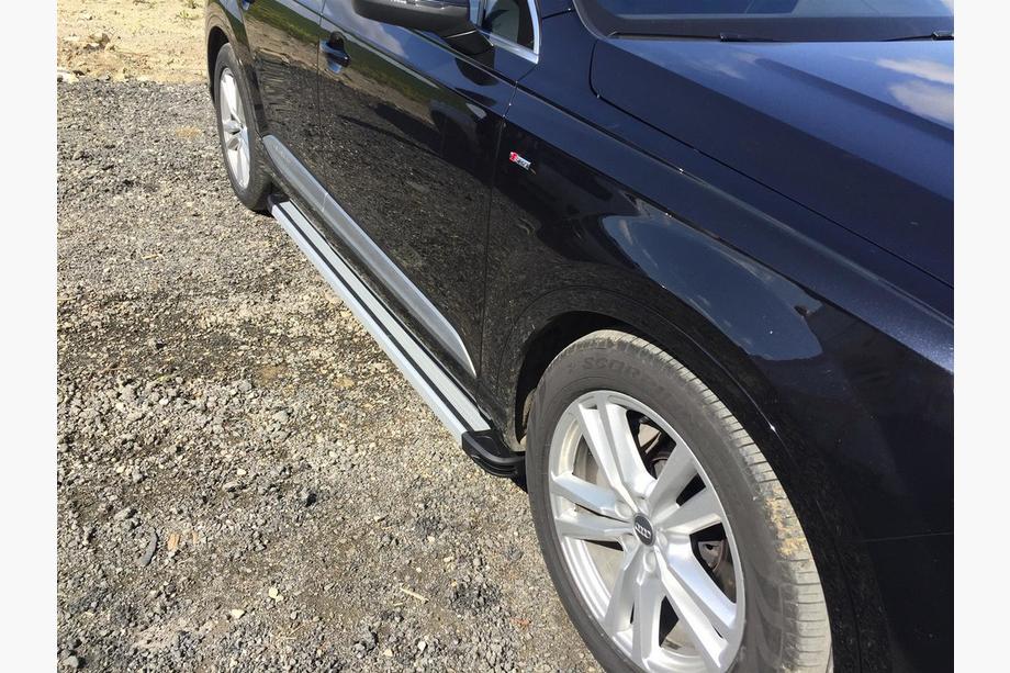Audi Q7 2015–2026 Boční prahy Maya V4 (2 ks, hliník) Image