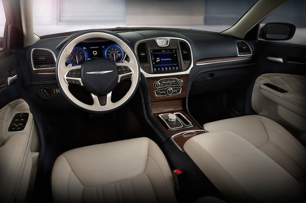 Recenze sedanu Chrysler 300 druhé generace
