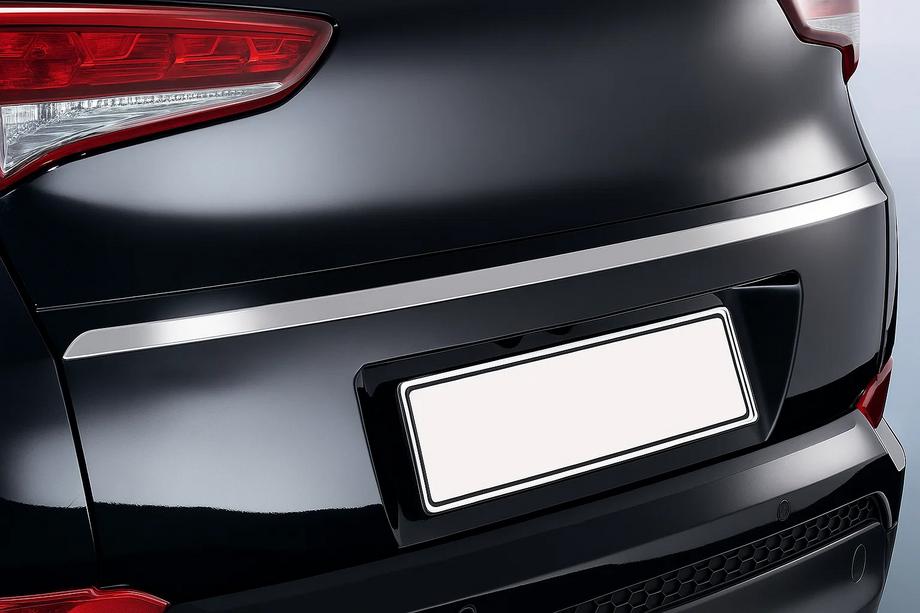 Hyundai Tucson TL 2016–2021 Nerezová lišta nad SPZ (2015–2018, horní, úzká) OmsaLine – italská nerezová ocel Image