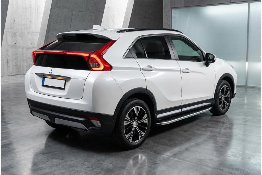 Mitsubishi Eclipse Cross 2017– Boční nášlapy Fullmond (2 ks, hliník) Fotografie 1