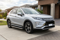 Mitsubishi Eclipse Cross 2017– Boční prahy BlackLine (2 ks, hliník) fotografie 1