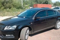 Volkswagen Passat B7 2012–2015 Okenní deflektory s chromovanou lištou SD (4 ks, EU, HIC) fotografie 8