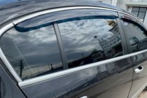 Volkswagen Passat B7 2012–2015 Okenní deflektory s chromovanou lištou SD (4 ks, EU, HIC) fotografie 4