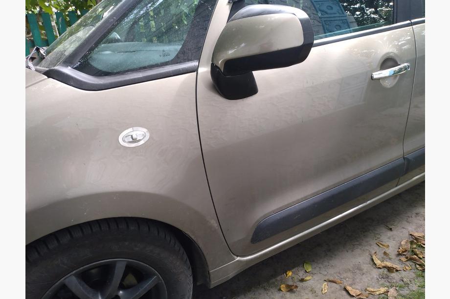 Citroen C-3 Picasso 2010–2017 Carmos nerezové rámečky směrovek (2 ks) Image