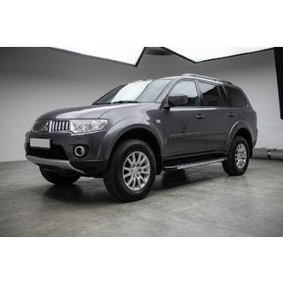 Boční nášlapy Duru (2 ks, hliník) Mitsubishi Pajero Sport 2008–2015 fotografie 1